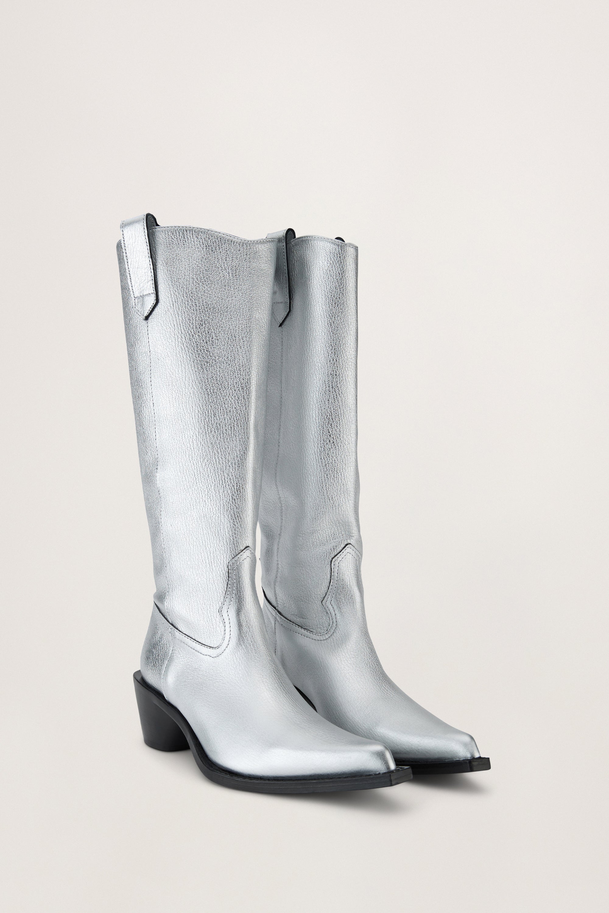 Bandi Boot in Silver