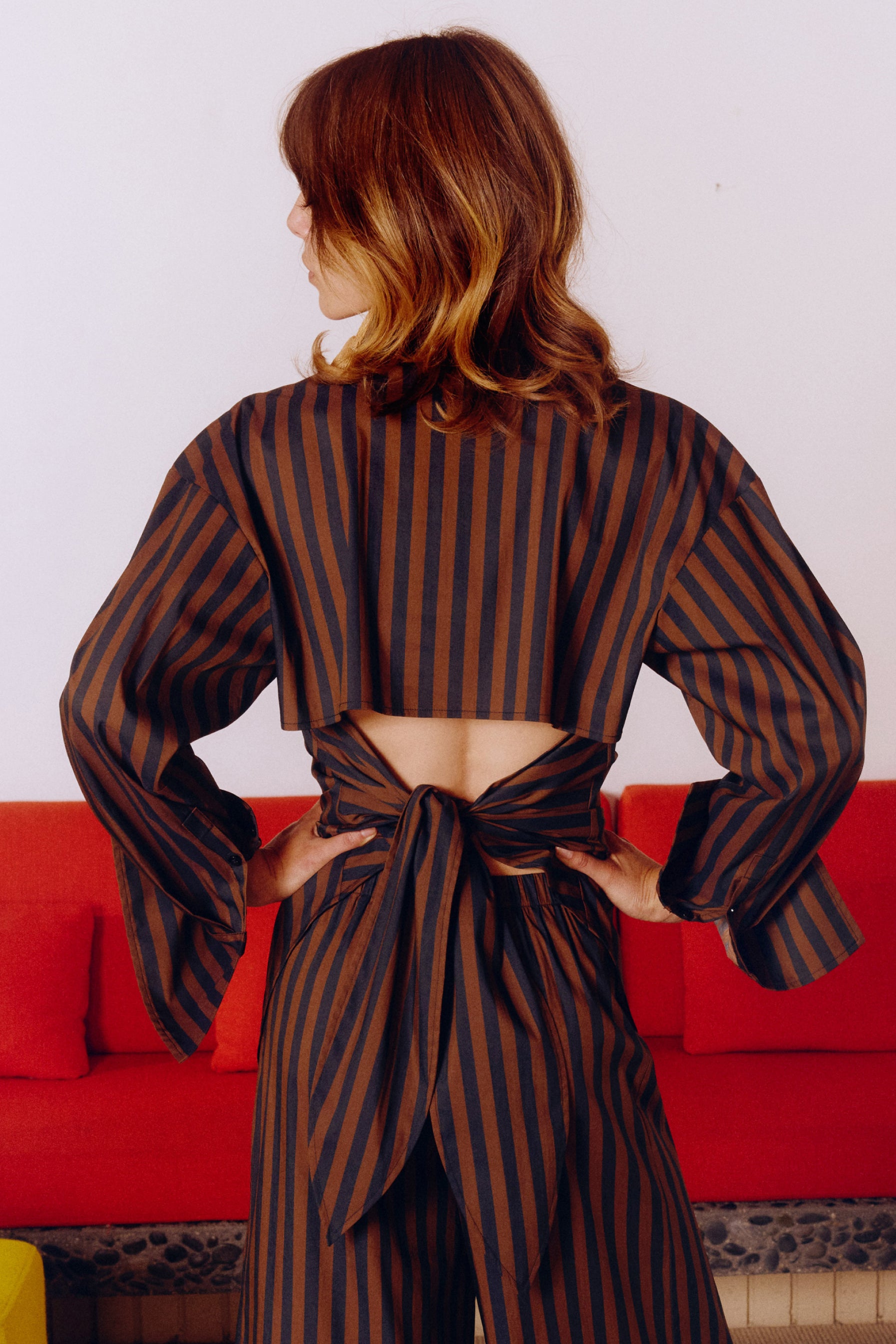 Loch Poplin Button Up In Black/Choco Brown Stripe