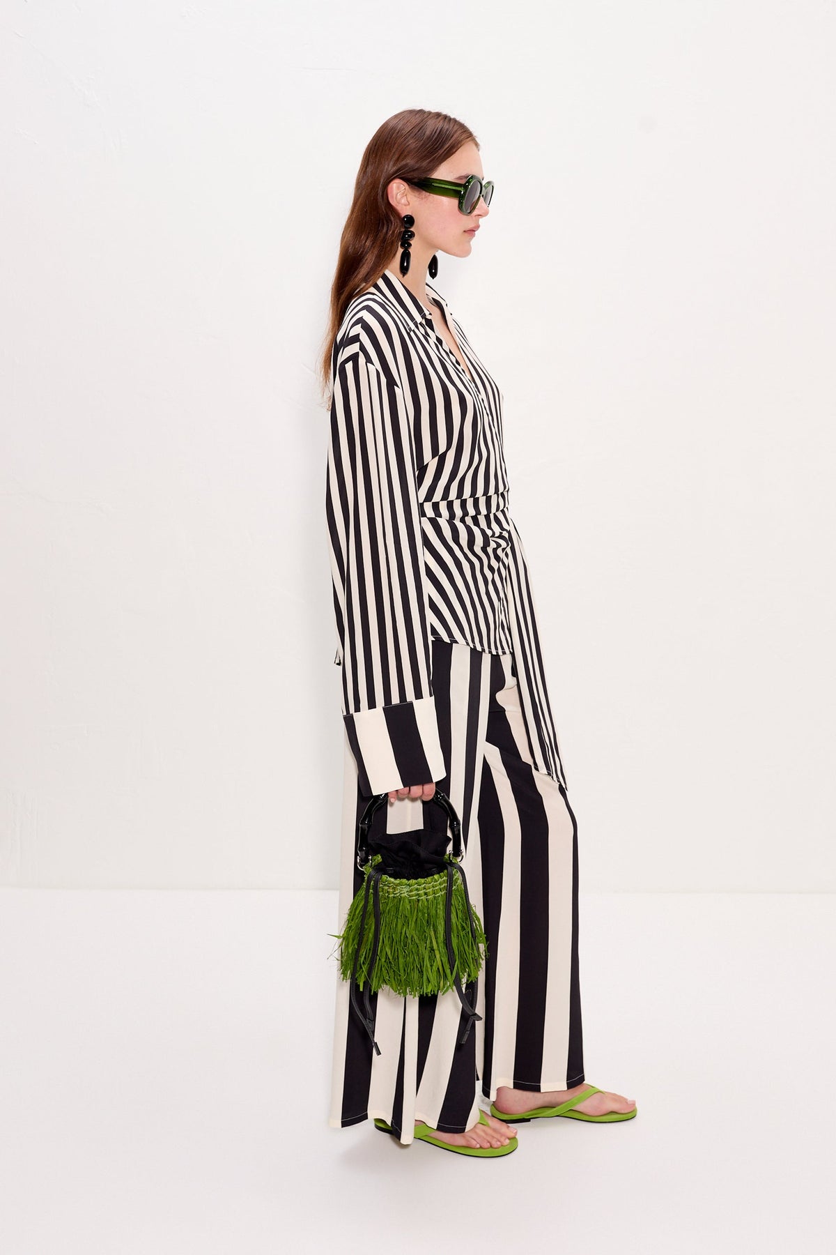 Nella Crepe Wide Leg Pant In Black/White Stripe