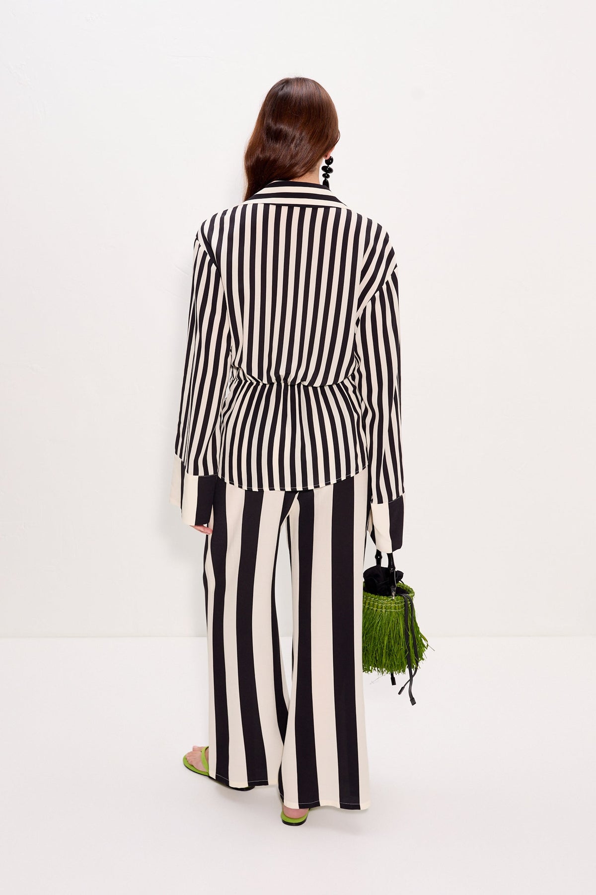 Nella Crepe Wide Leg Pant In Black/White Stripe