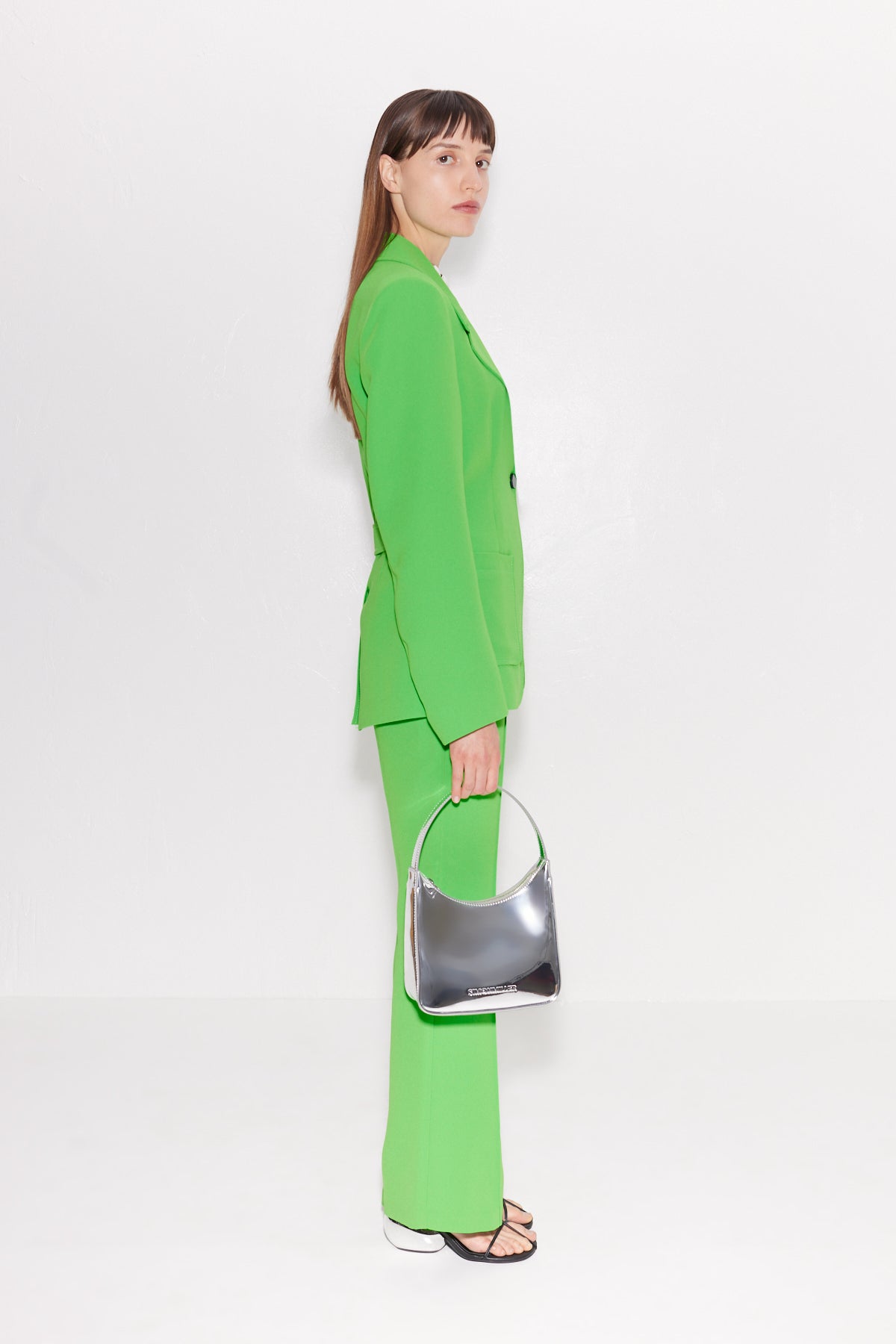 W6072-SOLA-CREPE-BLAZER-GUMMY-GREEN-WITH-SNAP-BAG-SILVER-SIDE-FULL-BODY-SHOT