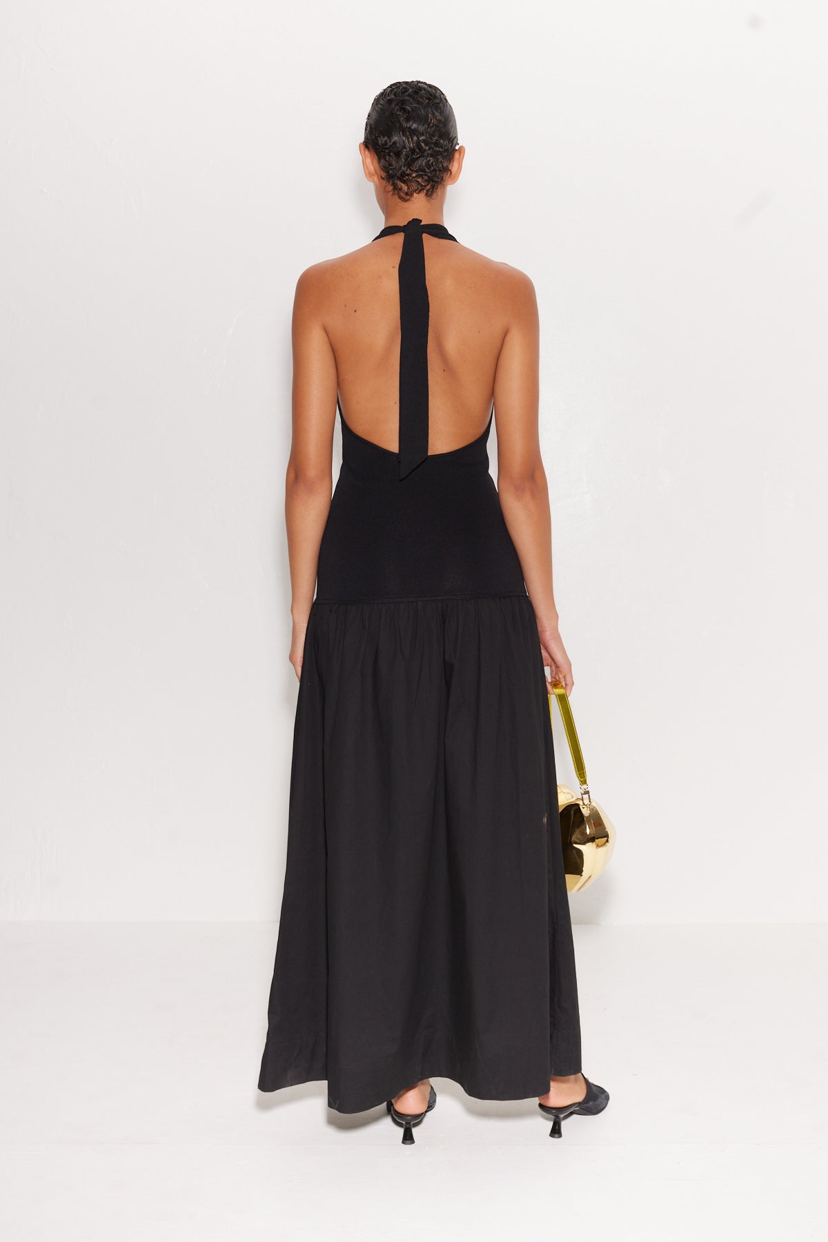 W4440-JUNJO-KNIT-POPLIN-DRESS-BLACK-FULL-BODY-SHOT