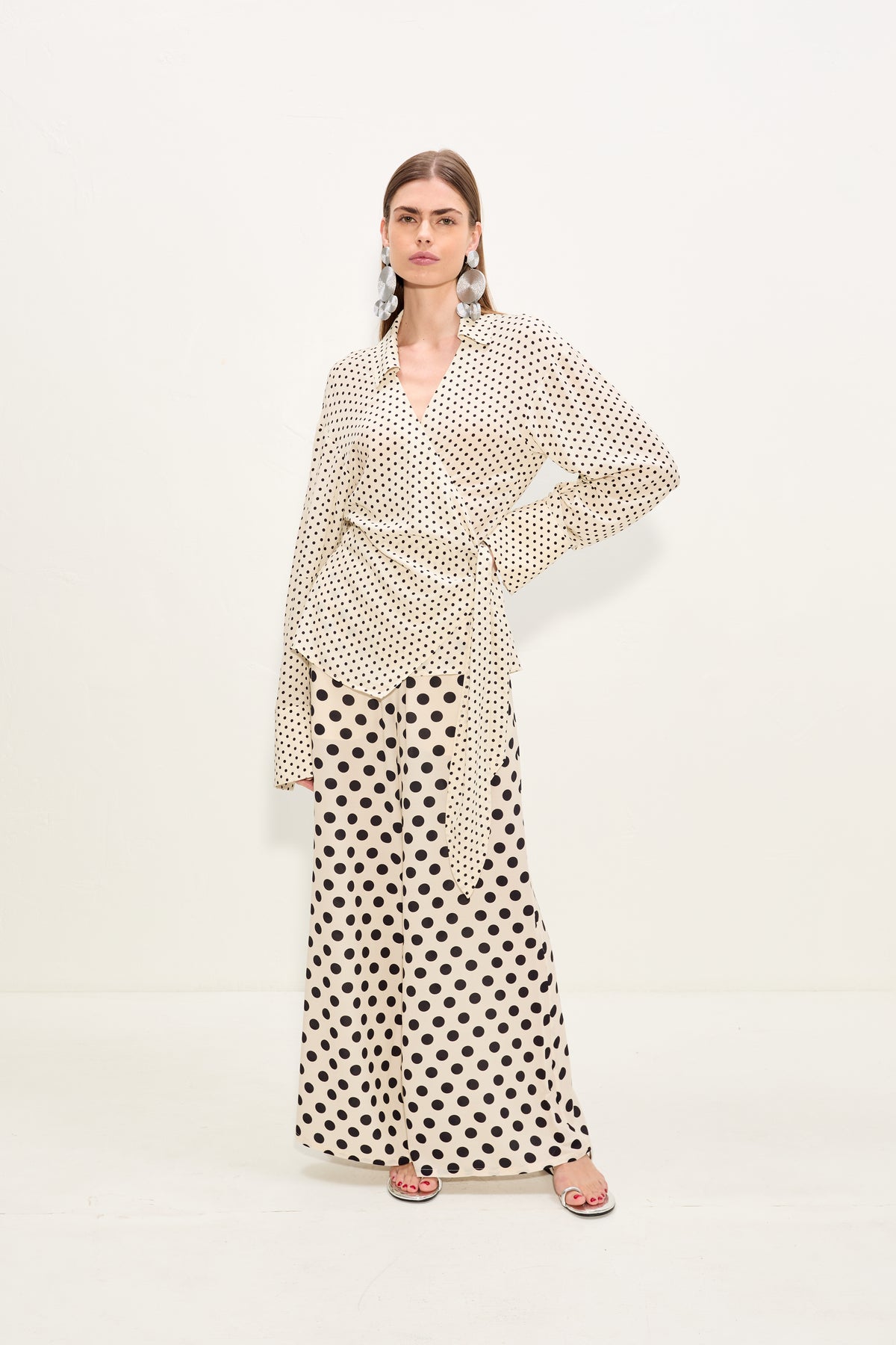 Anya Crepe Wrap Top In Macadamia/Black Polka Dot