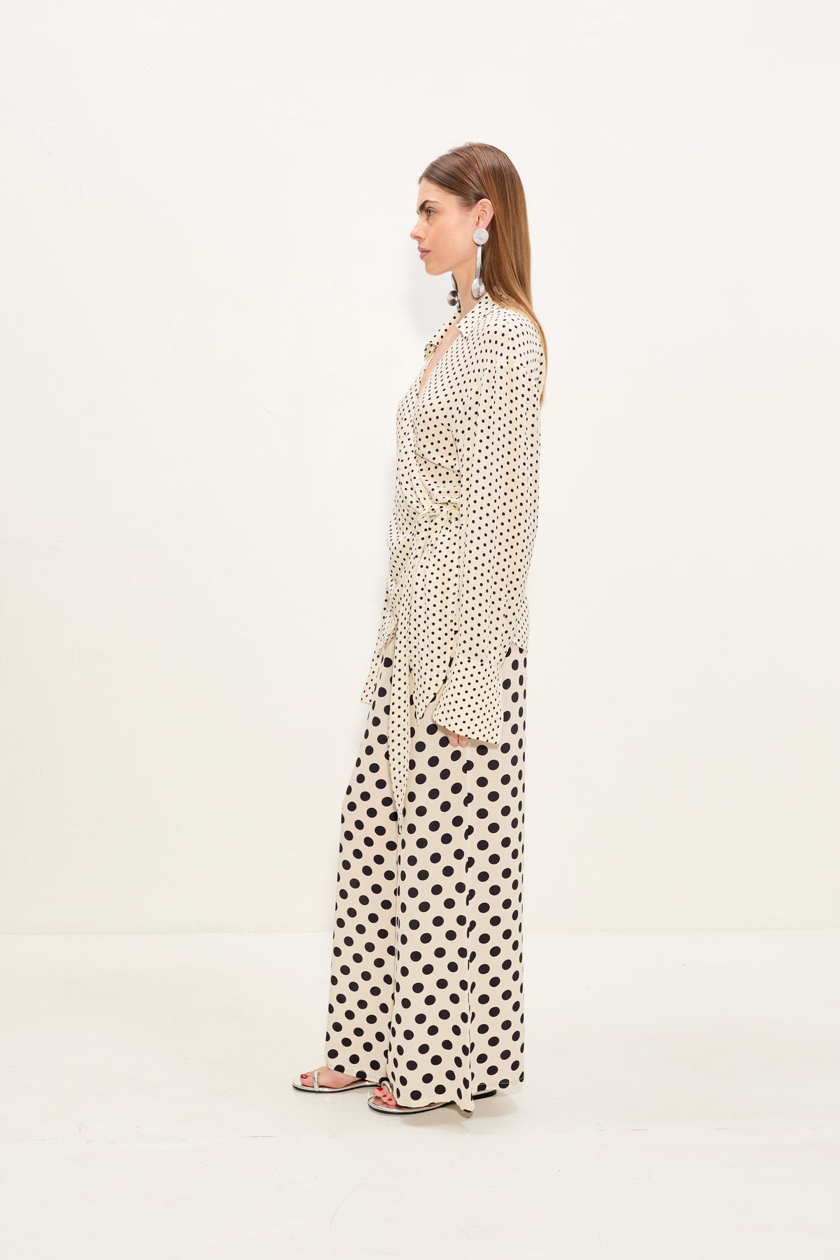 Anya Crepe Wrap Top In Macadamia/Black Polka Dot