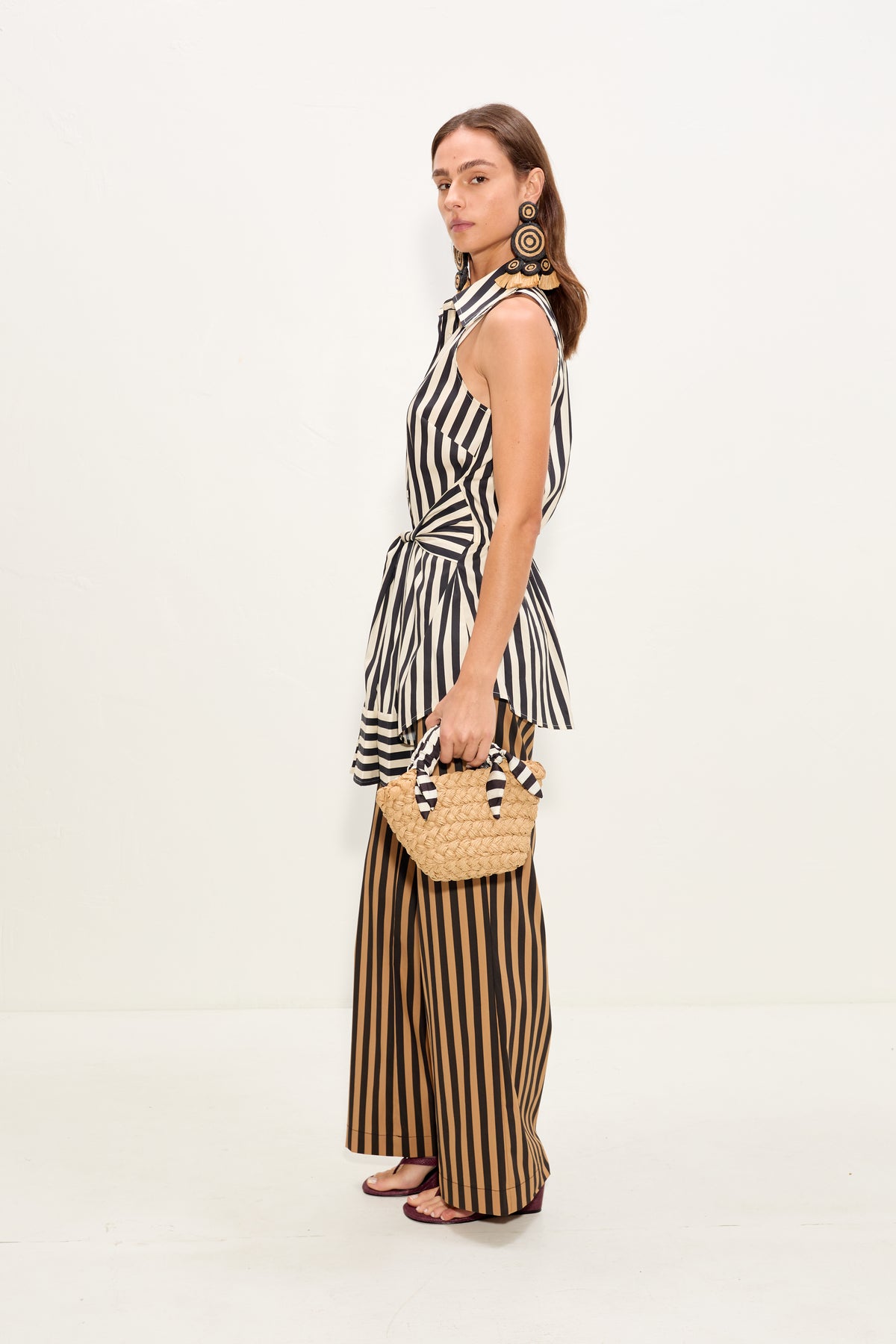 Inna Sleeveless Poplin Top In Black/White Stripe