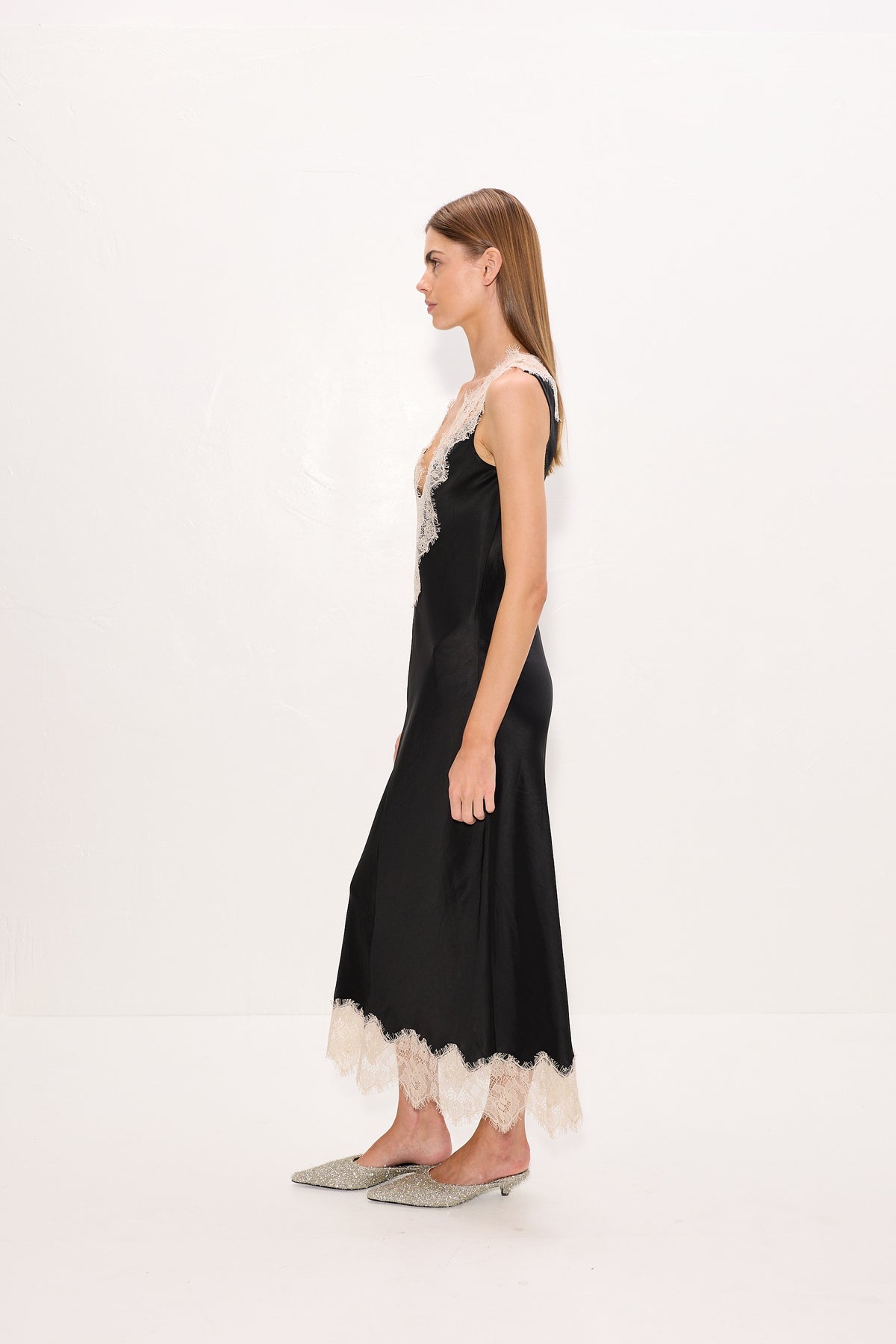 Bea Satin Lace Midi Dress In Black