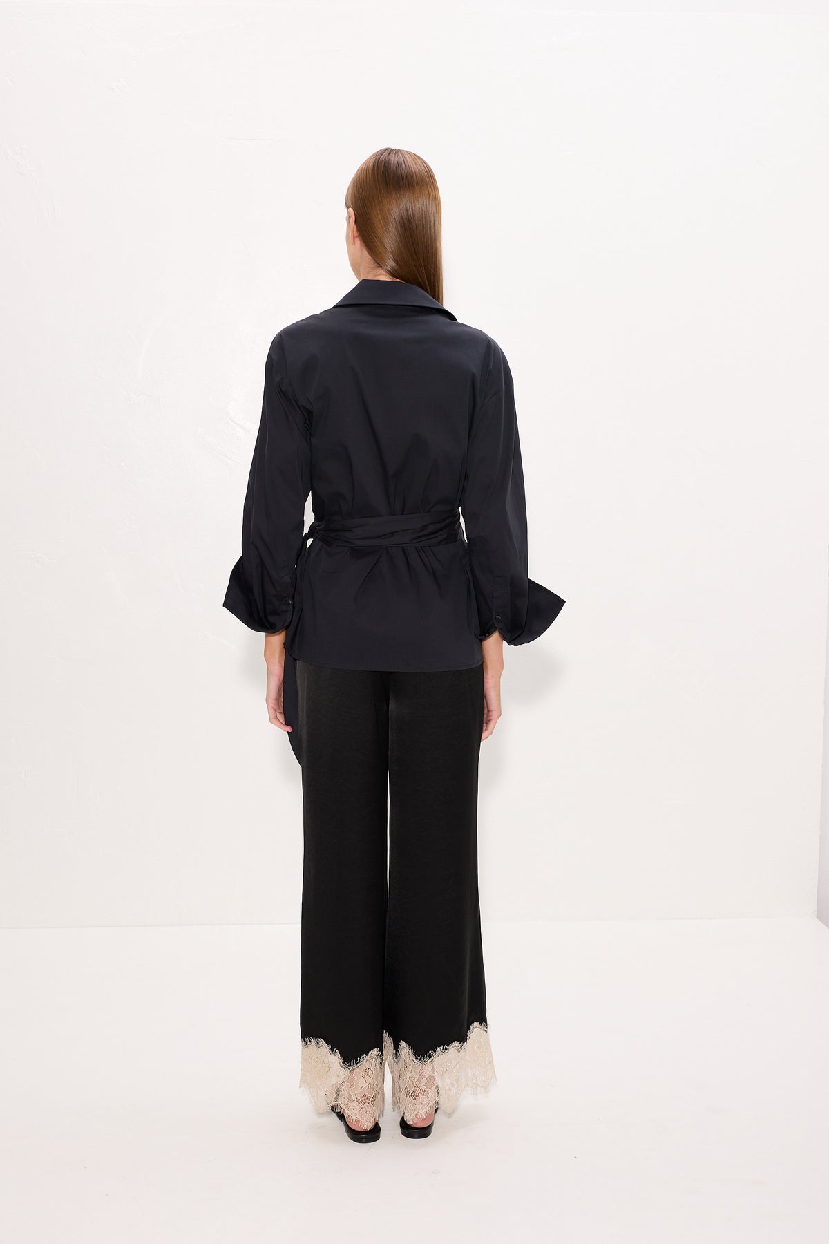 Anya Poplin Wrap Top In Black