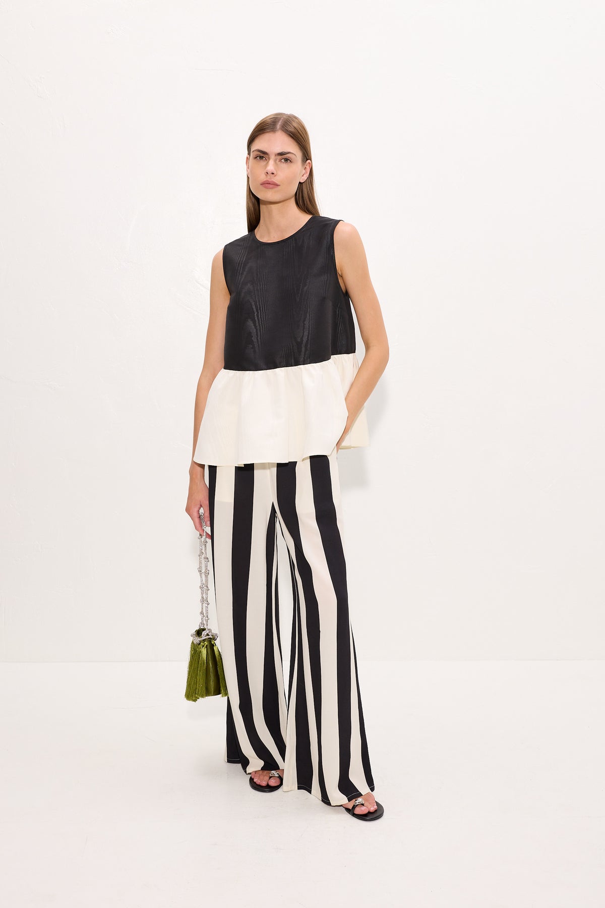 Iris Moire Top In Black/Bone