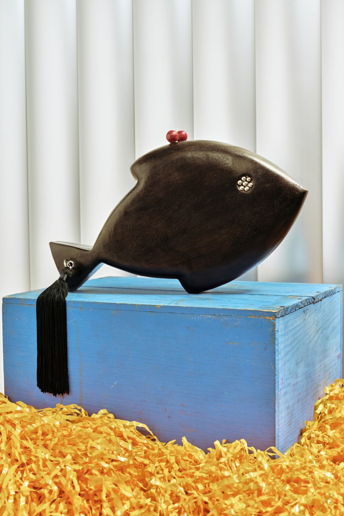 Carved Wooden Fish Clutch In Black/Red
