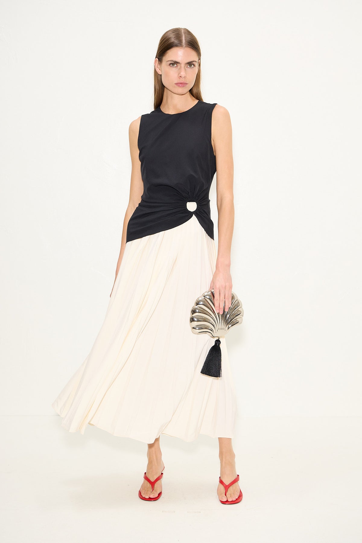 Cori Pleated Dress In Black/Macadamia