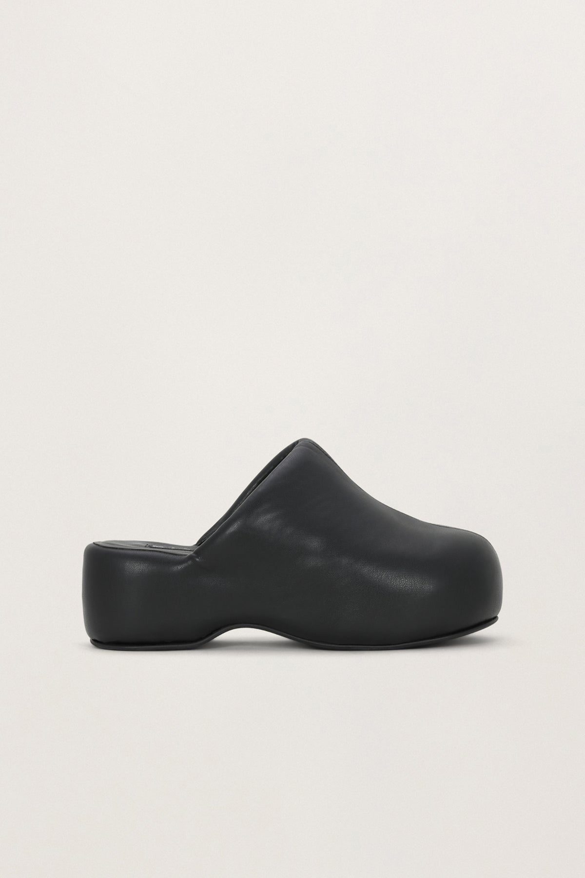 Bubble Clog in Black