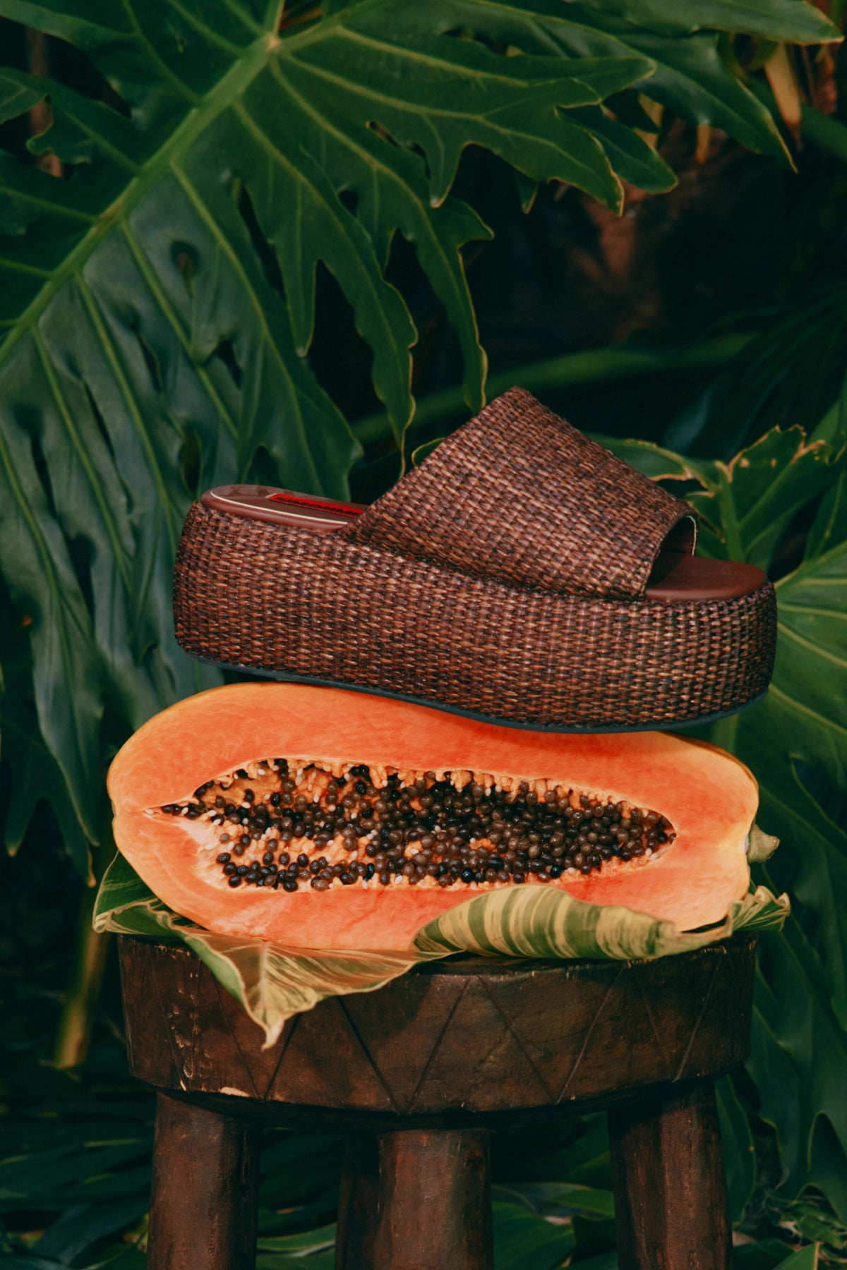 F285-CLOUDYPLATFORM-CHOCOLATE