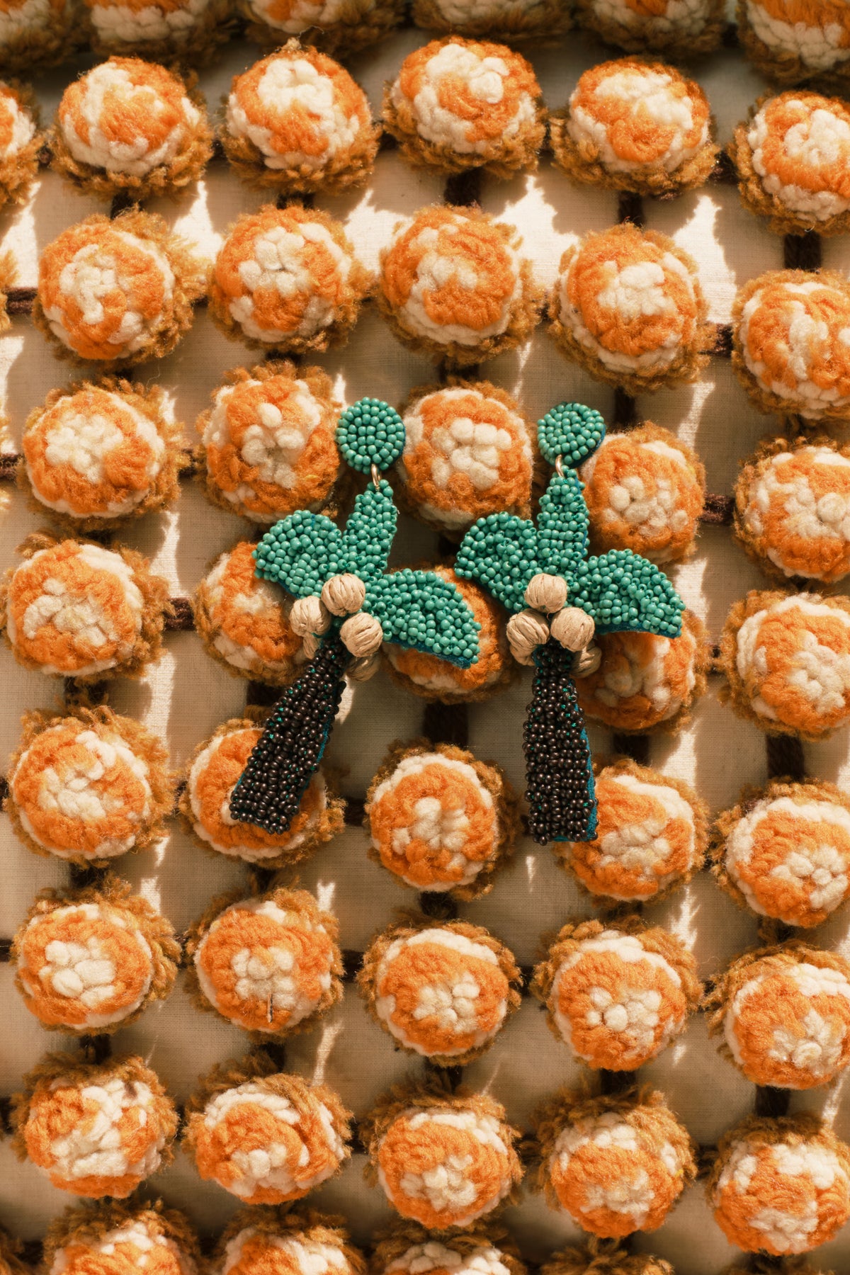 Palm Earring In Green Multi