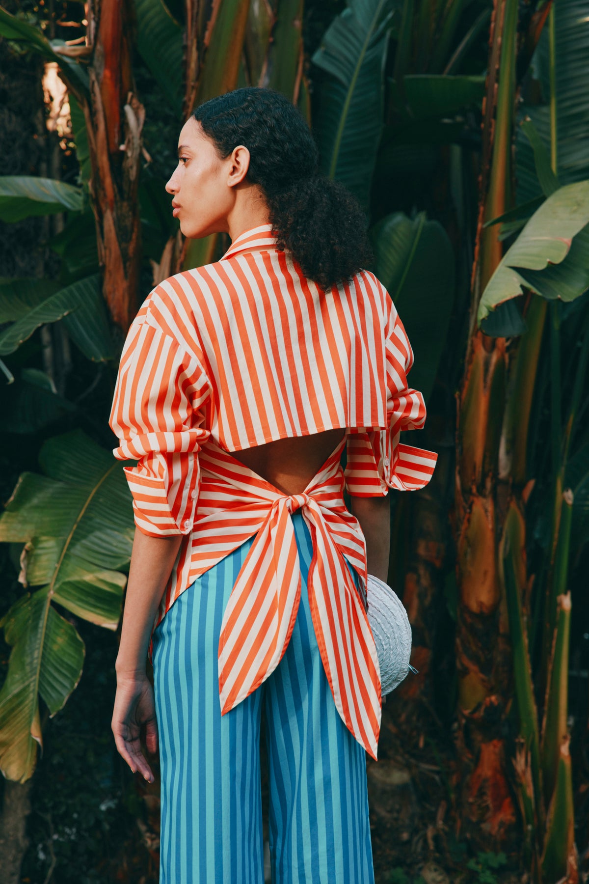 W3279-LOCHPOPLINBUTTONUP-CORALCABANASTRIPE