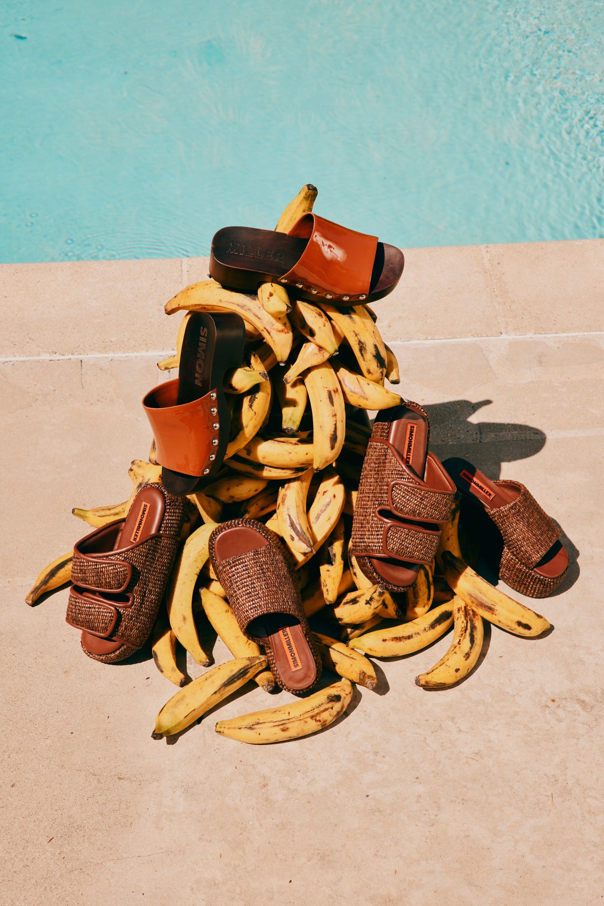 F203-CROSLIDE-CHOCOLATE