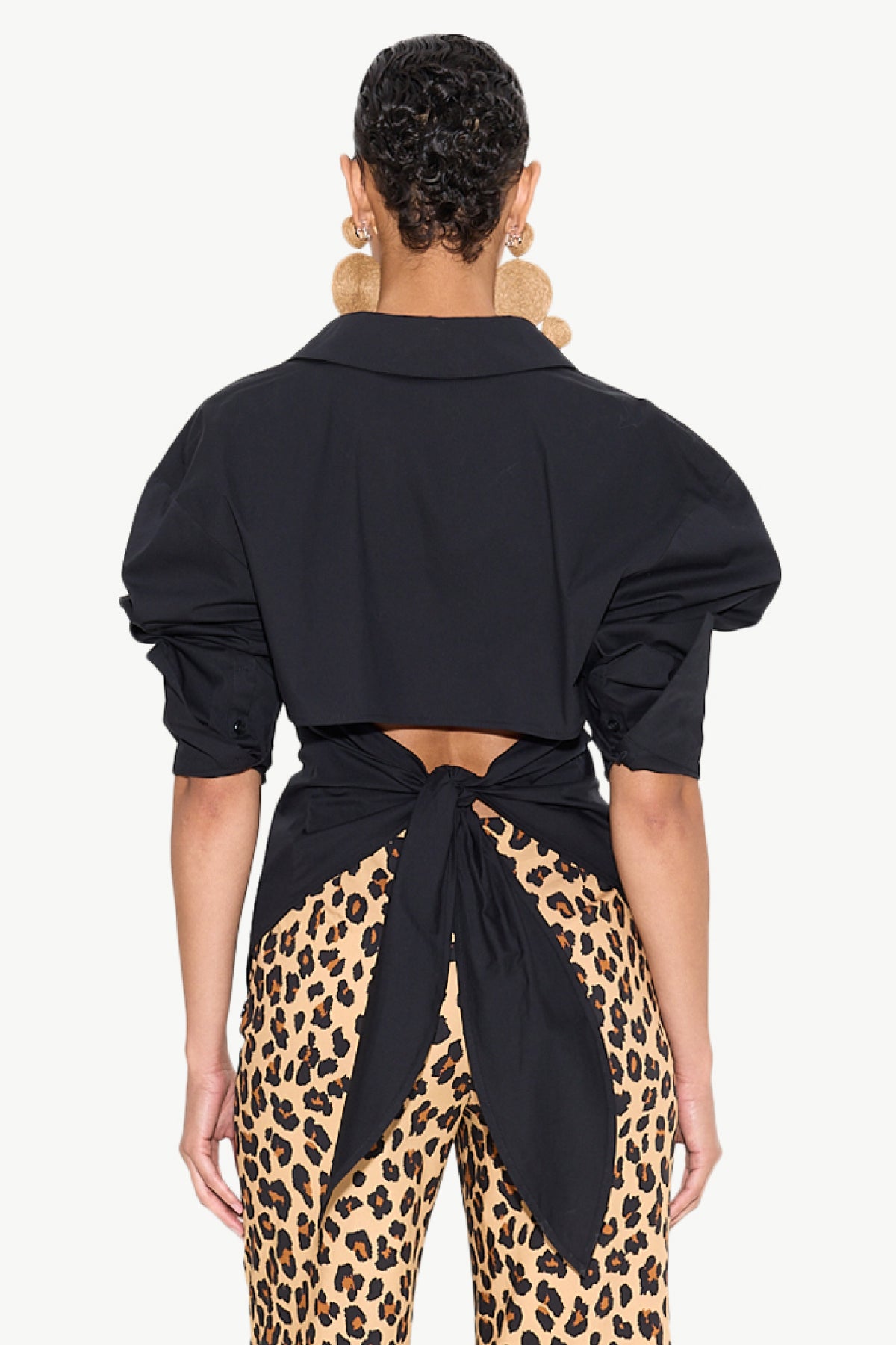 Loch Poplin Button Up in Black