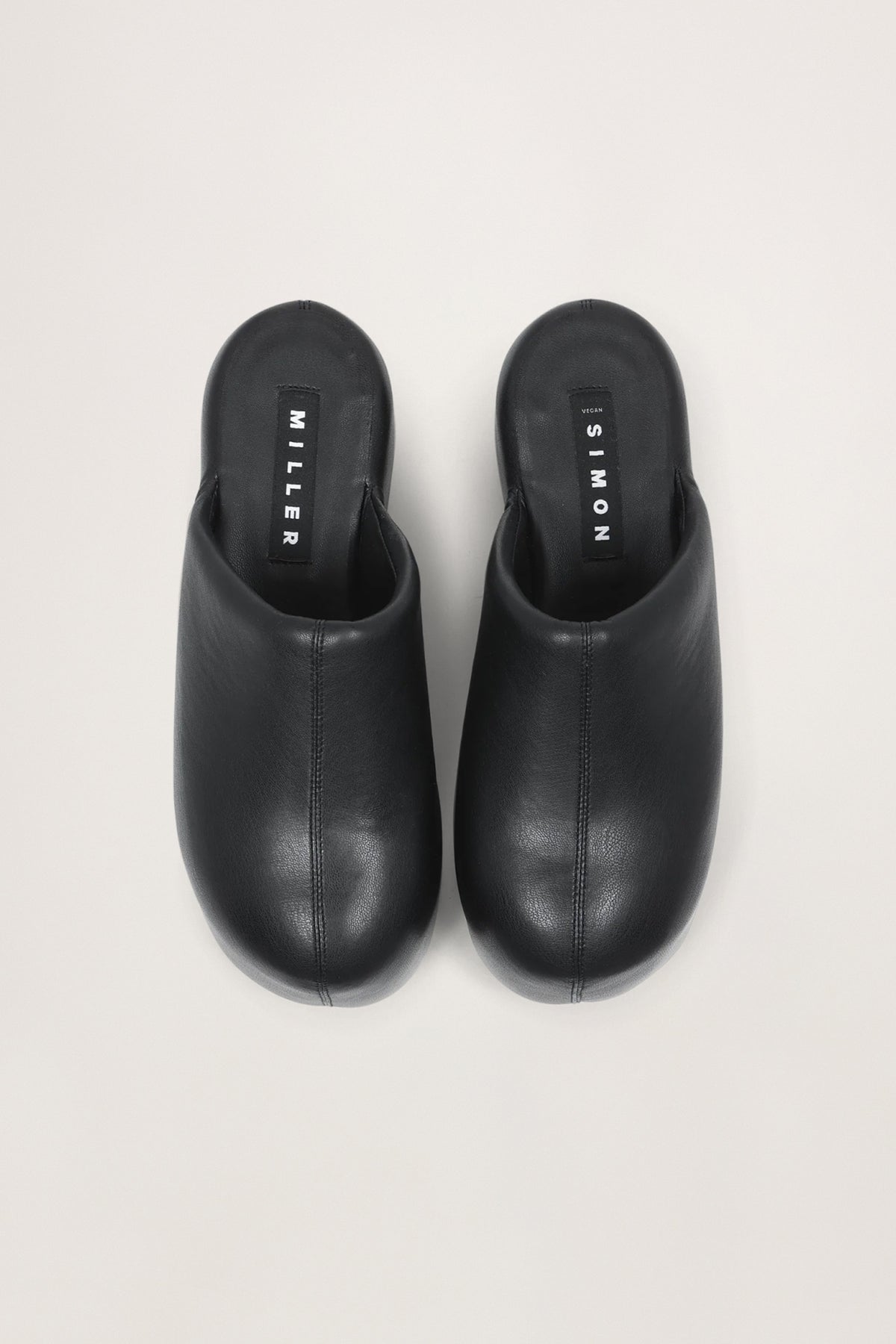 Bubble Clog in Black