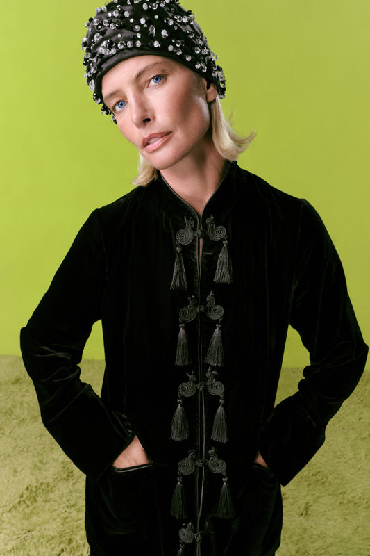 Moxie Velvet Jacket In Black