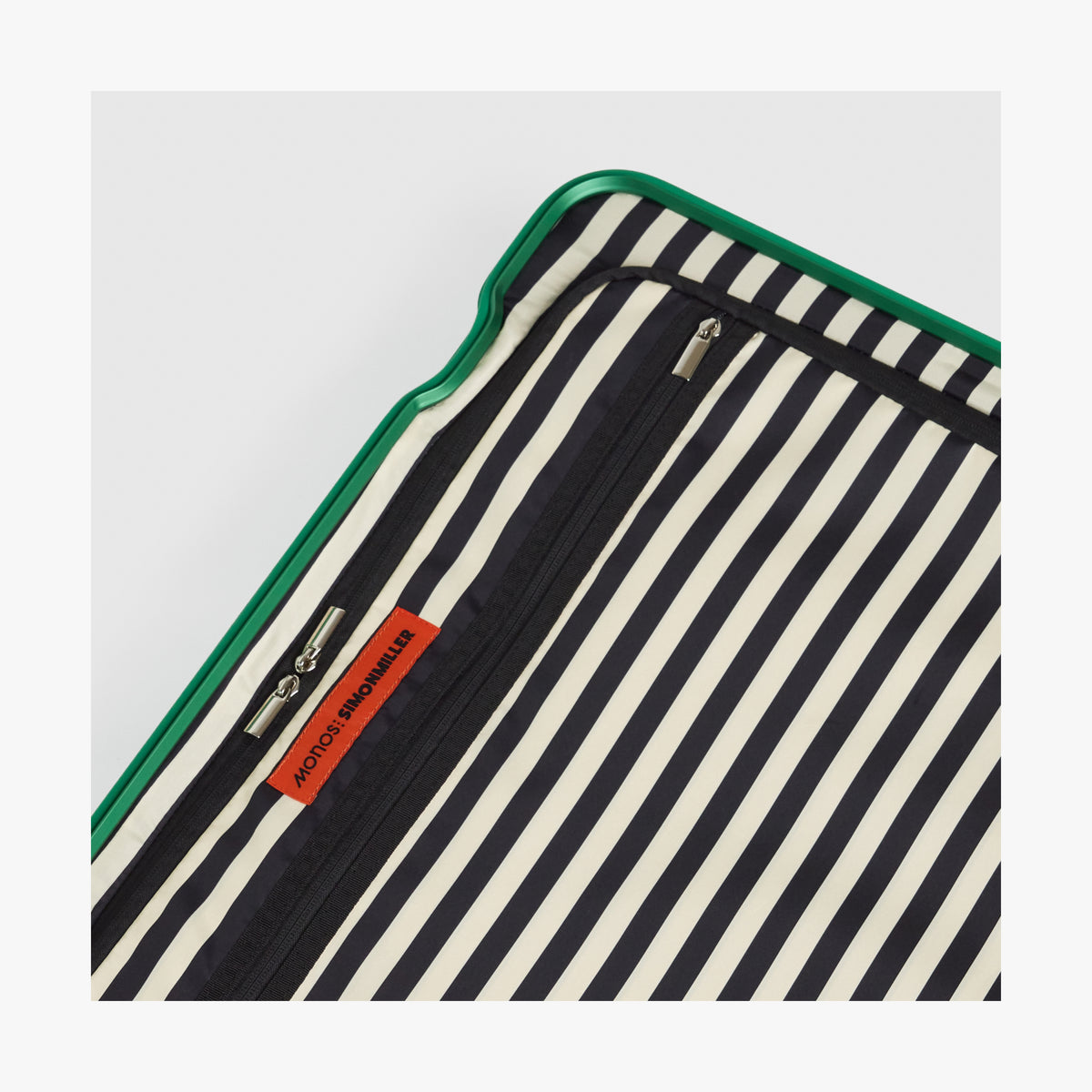 Large Hybrid CheckIn In Jungle Green