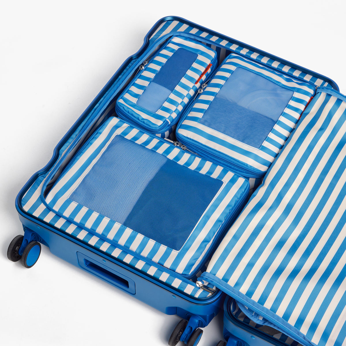 Packing Cubes Set of 4 In Coastal Blue Stripe