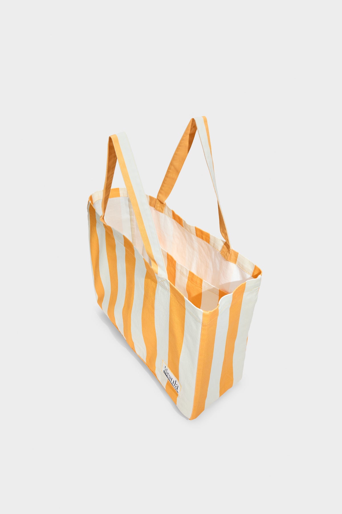 S1067-SM-X-URSULA-MEGA-TOTE