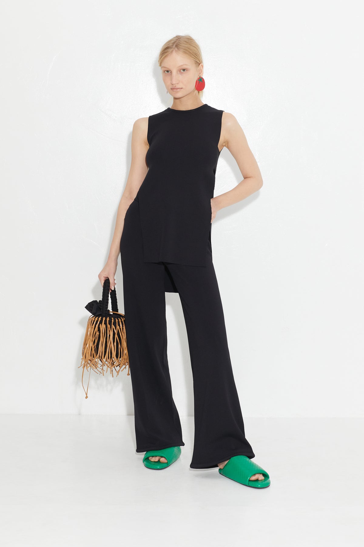 Knits By Jabber Pant in Black