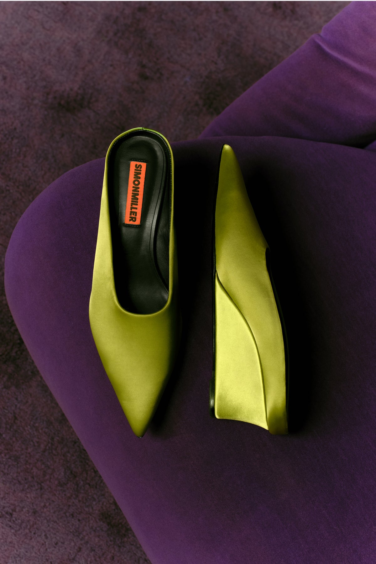 Satin Pointed Gala Wedge In Moss