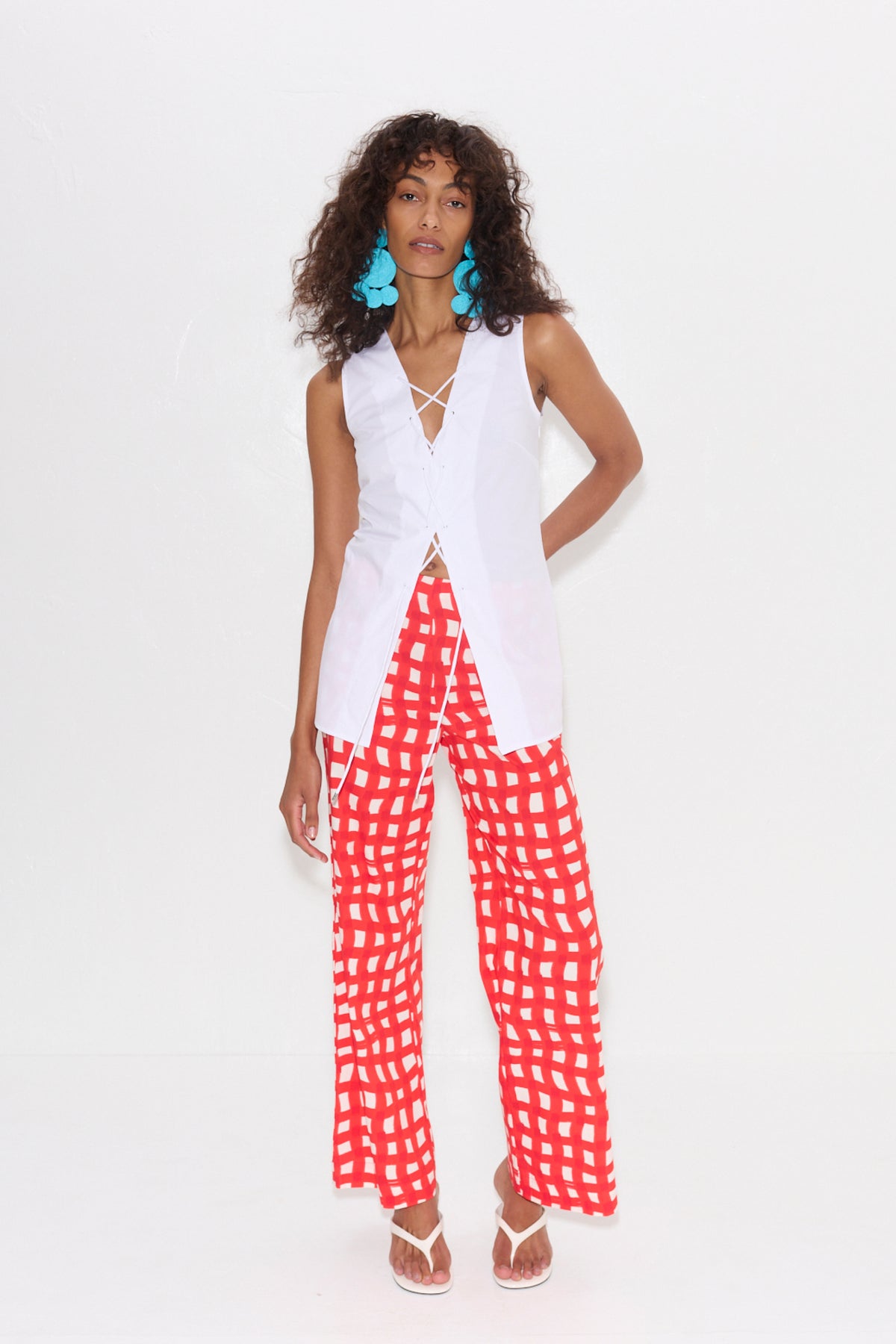 W5209-PIAPOPLINPANT-CHERRYREDWAVYGINGHAM