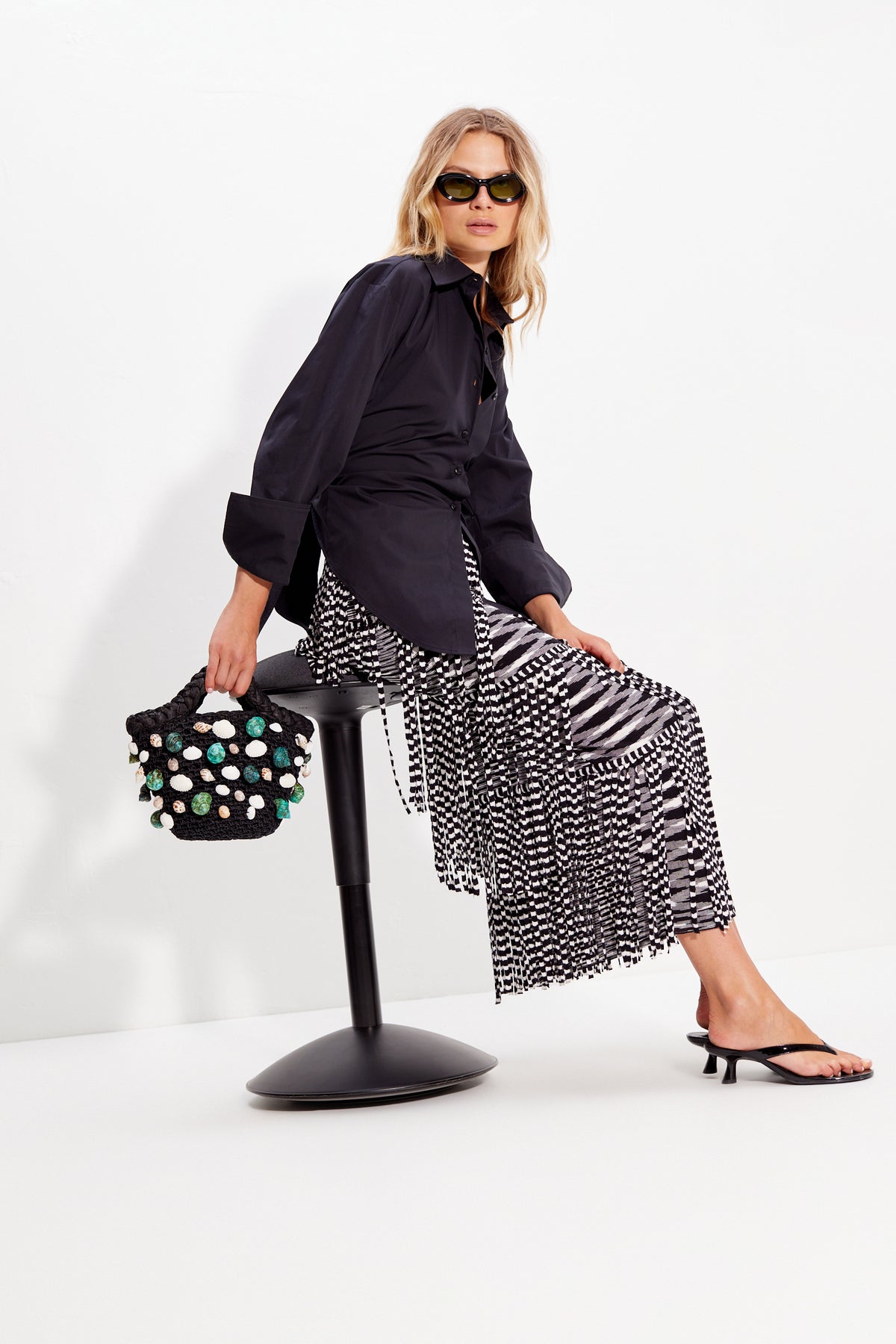 Za Za Knit Fringe Skirt In Black/White Space Dye