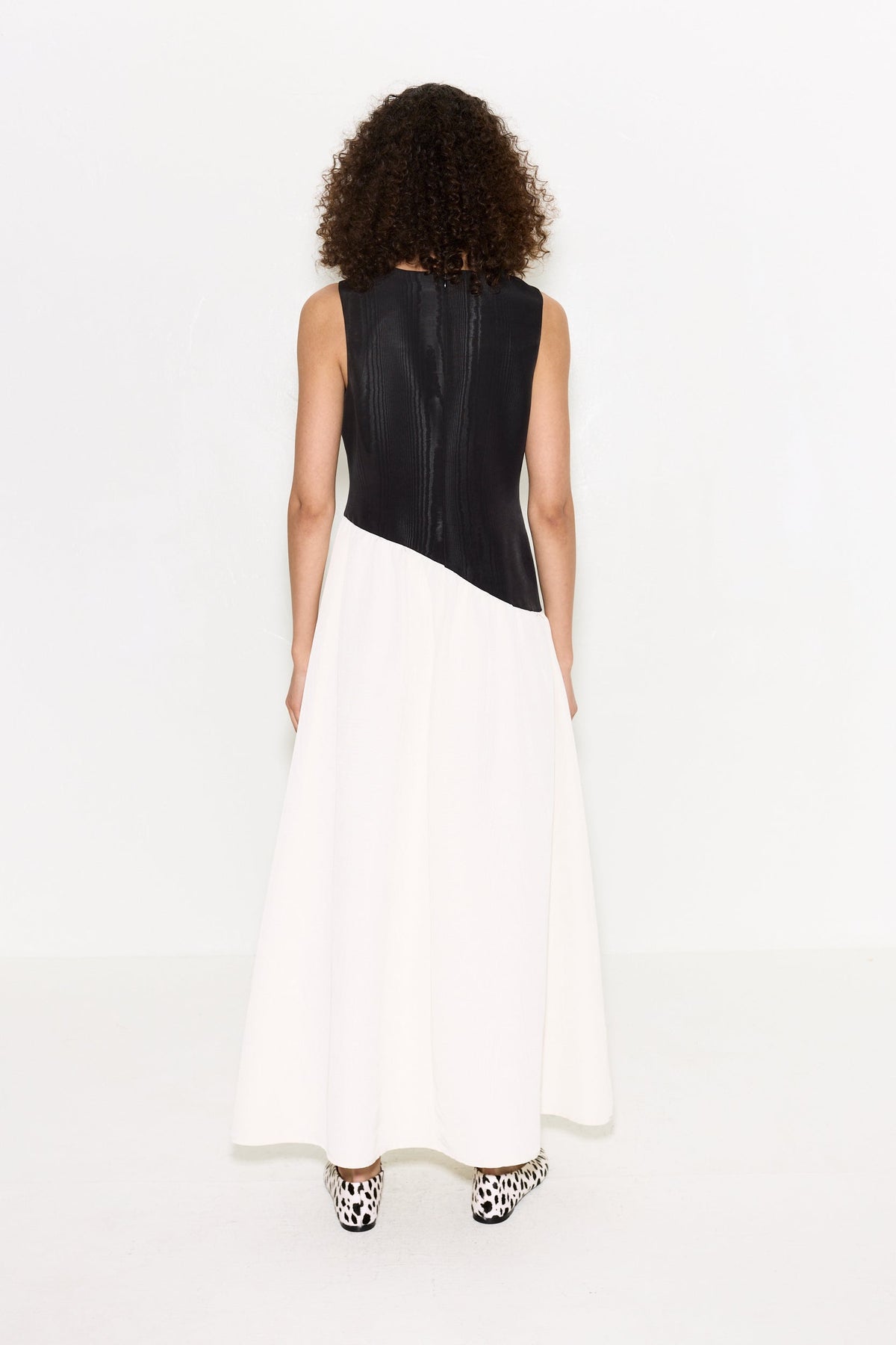 Laurel Moire Midi Dress In Black/Bone