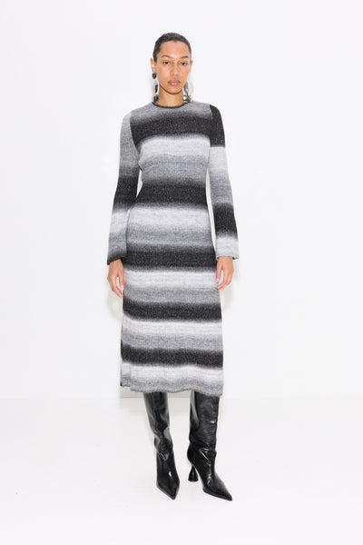 W7028AXONKNITDRESSBLACKMACADAM
