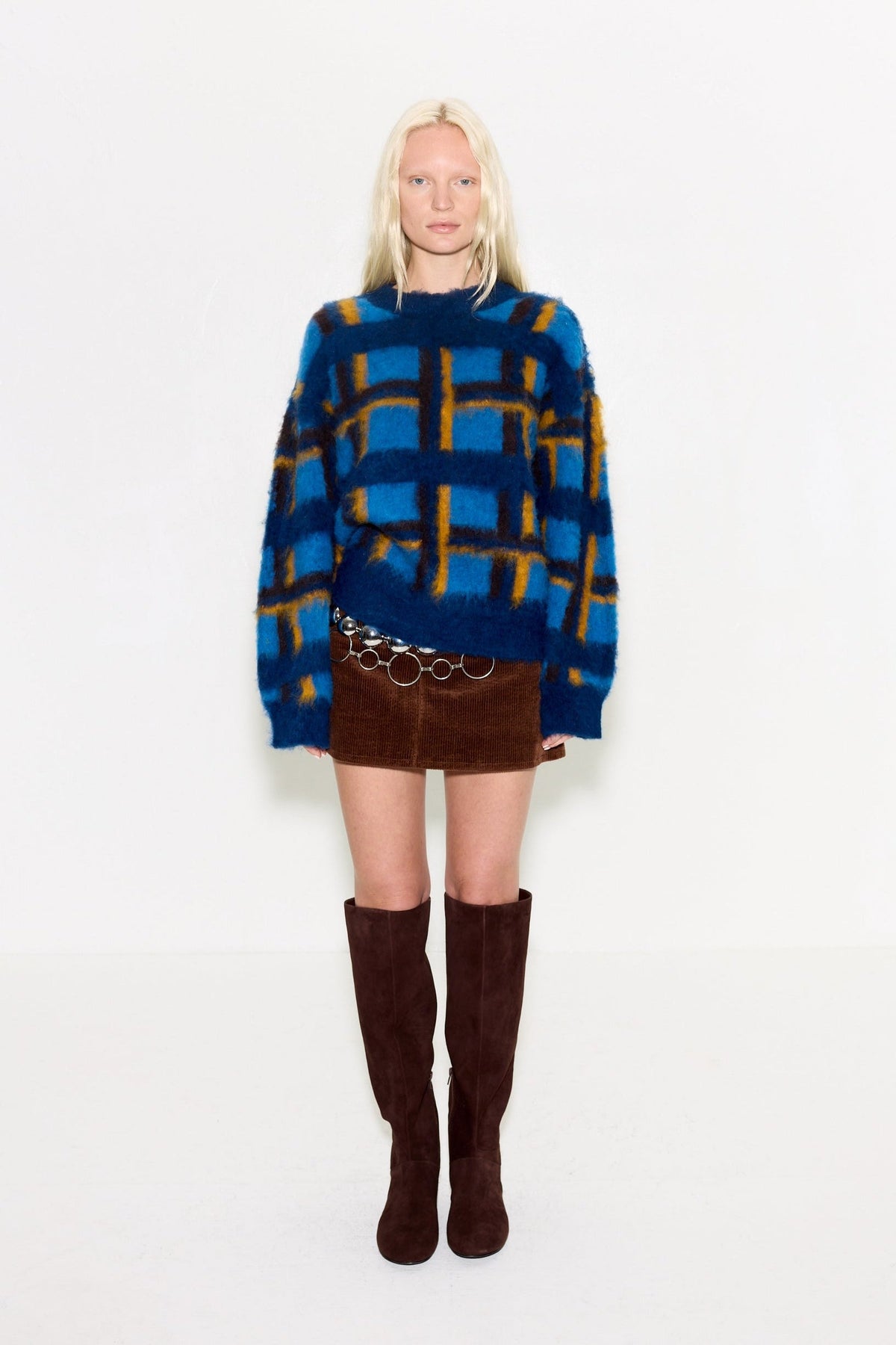 Twiggy Corduroy Mini Skirt In Choco Brown
