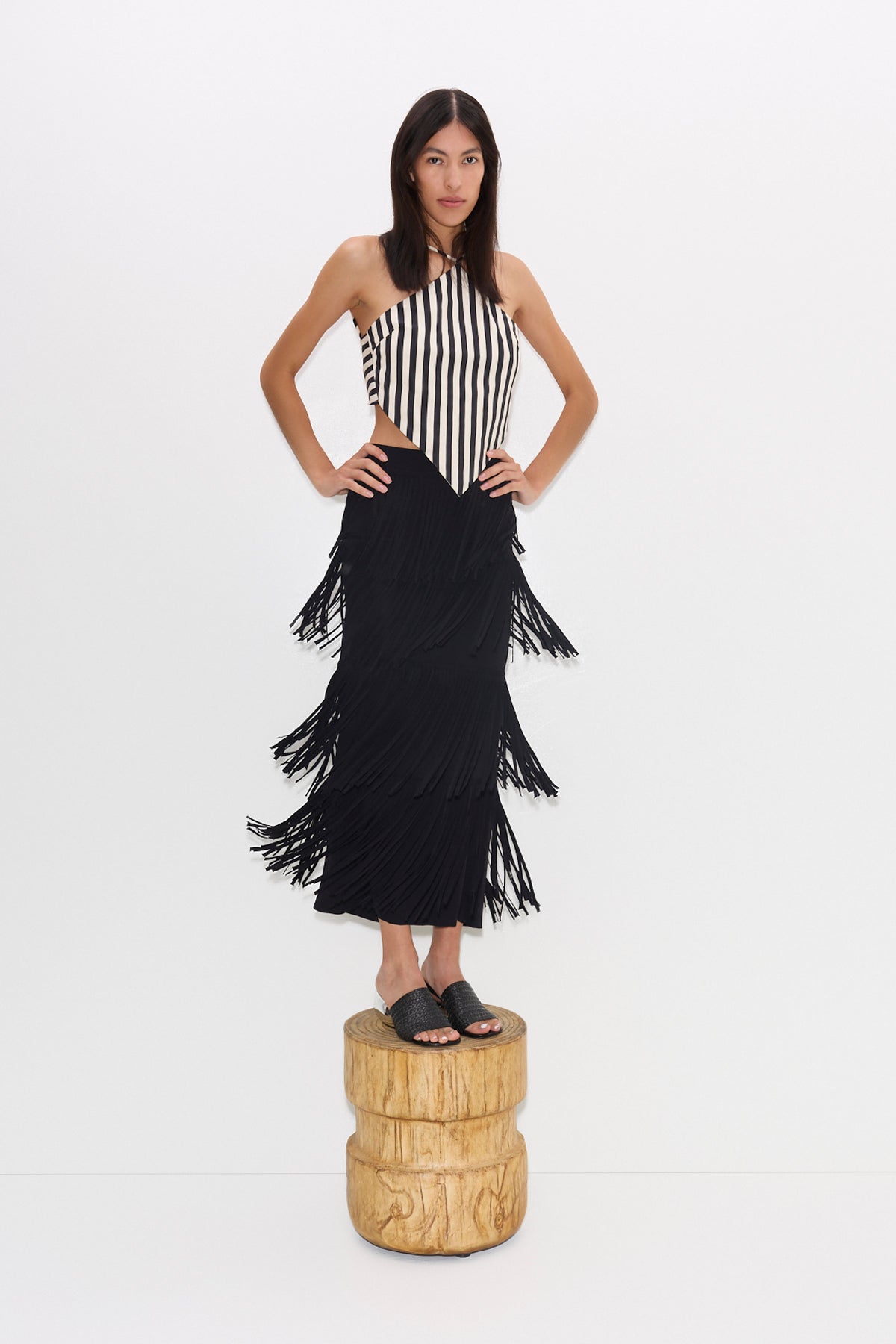 Za Za Knit Fringe Skirt in Black