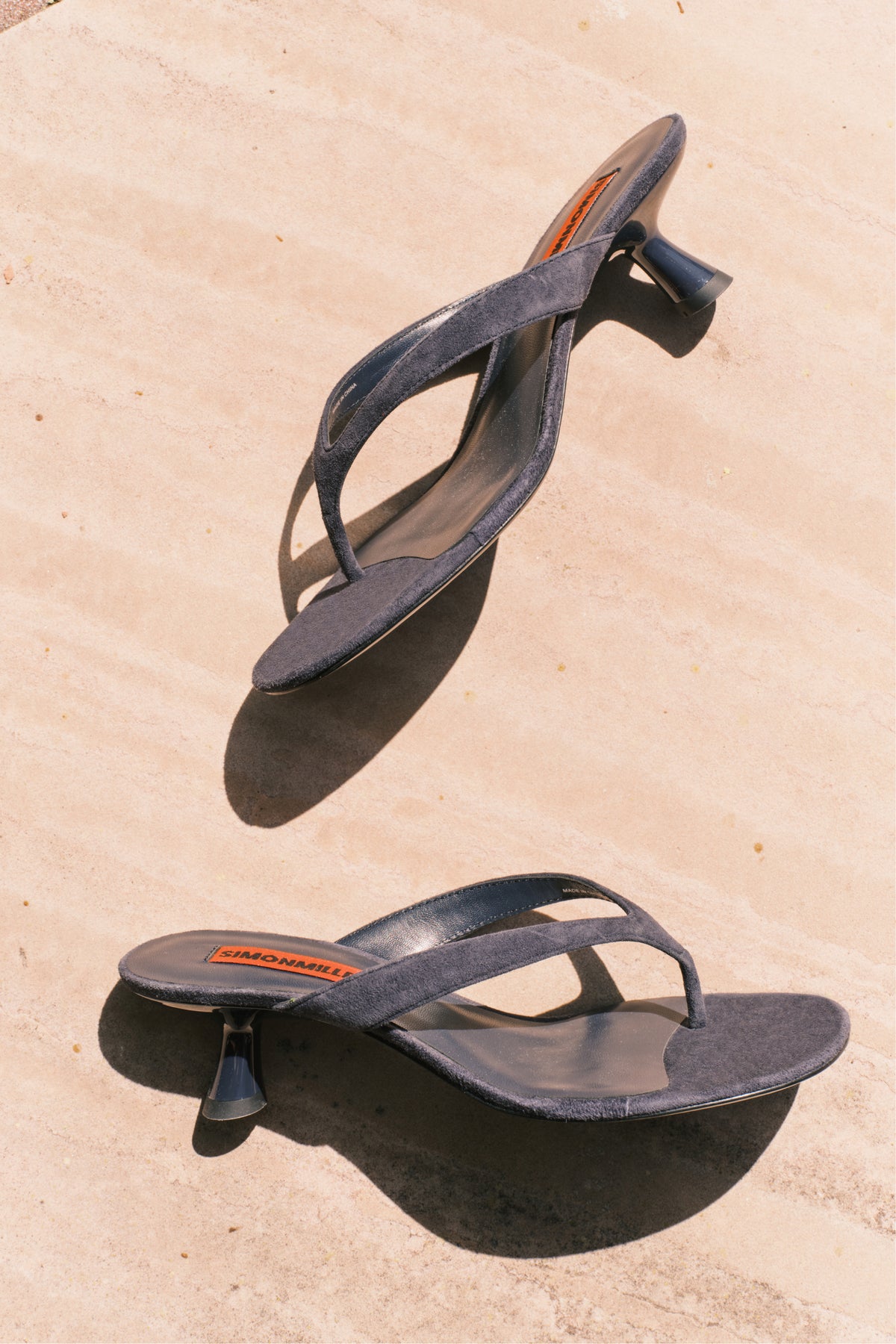 Suede Beep Thong In Ink