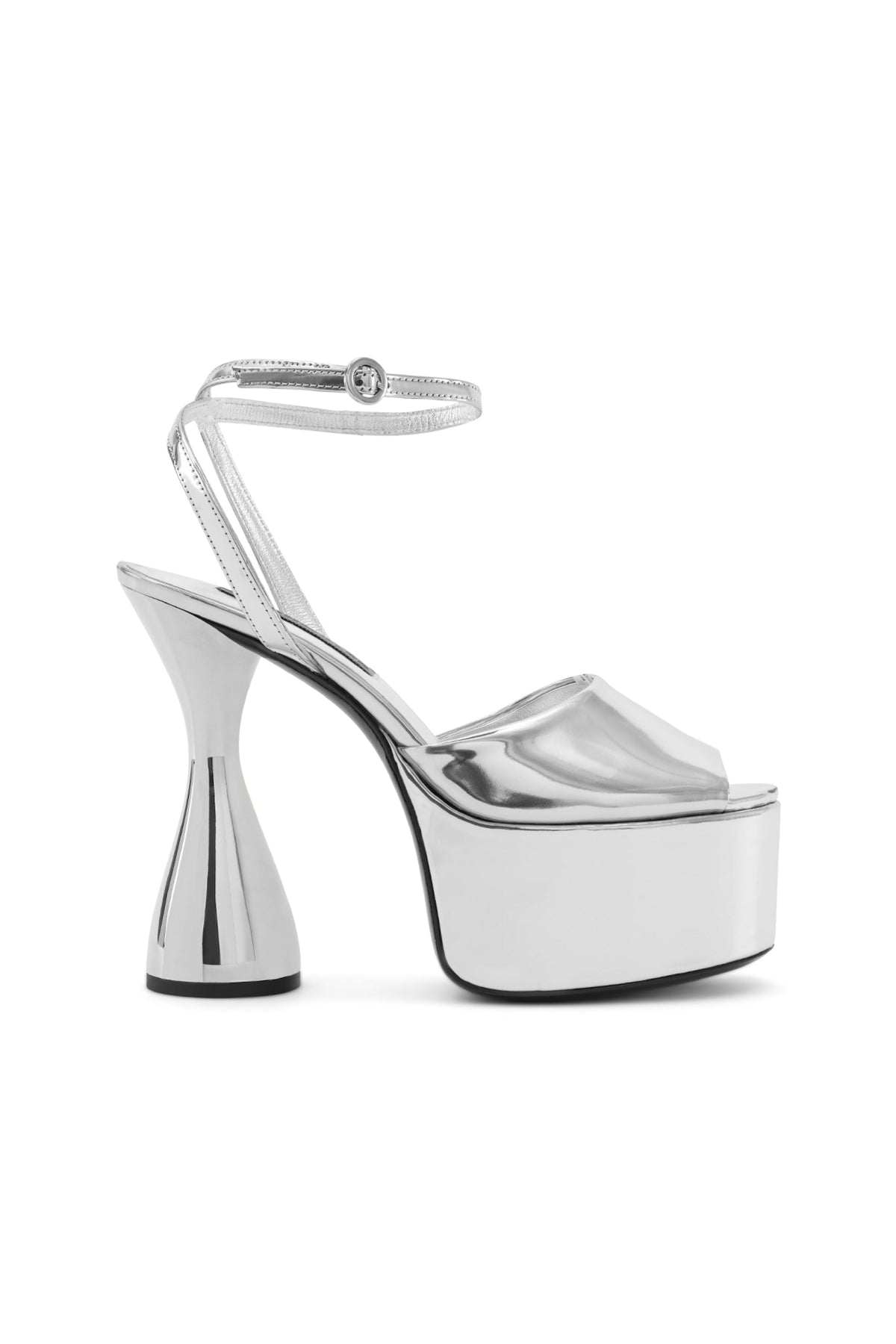 Curvy Heel in Silver
