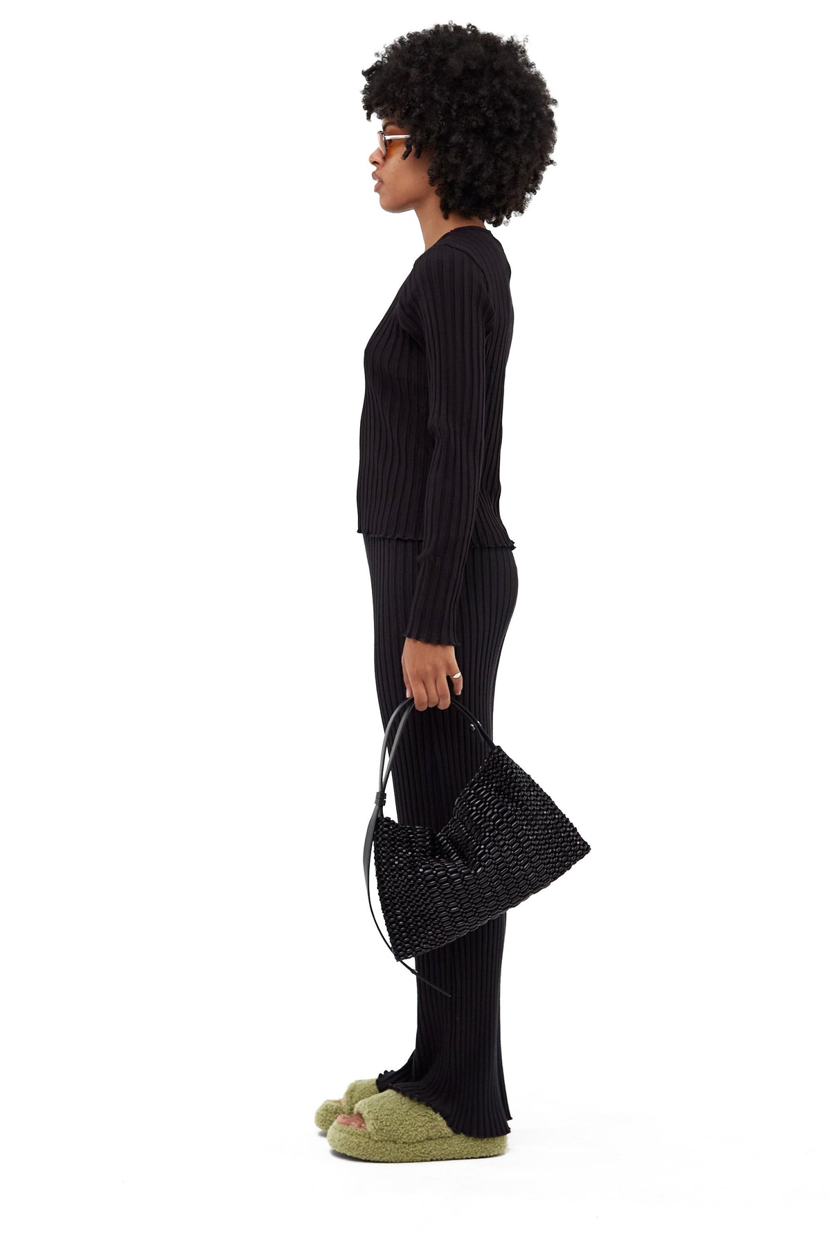 Wide Rib Oz Top  In Black